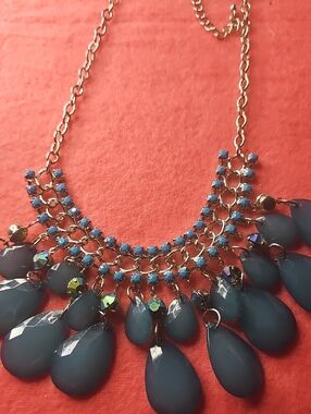 Blue Teardrop Statement Necklace - Women's Fashion Jewelry